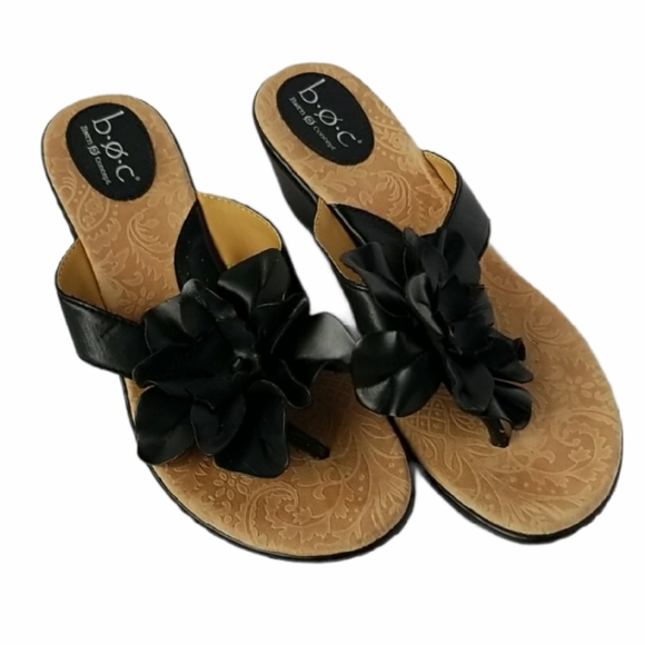 b.o.c. Shoes - B.O.C Born Fortune Flower Wedge Sandals 9
